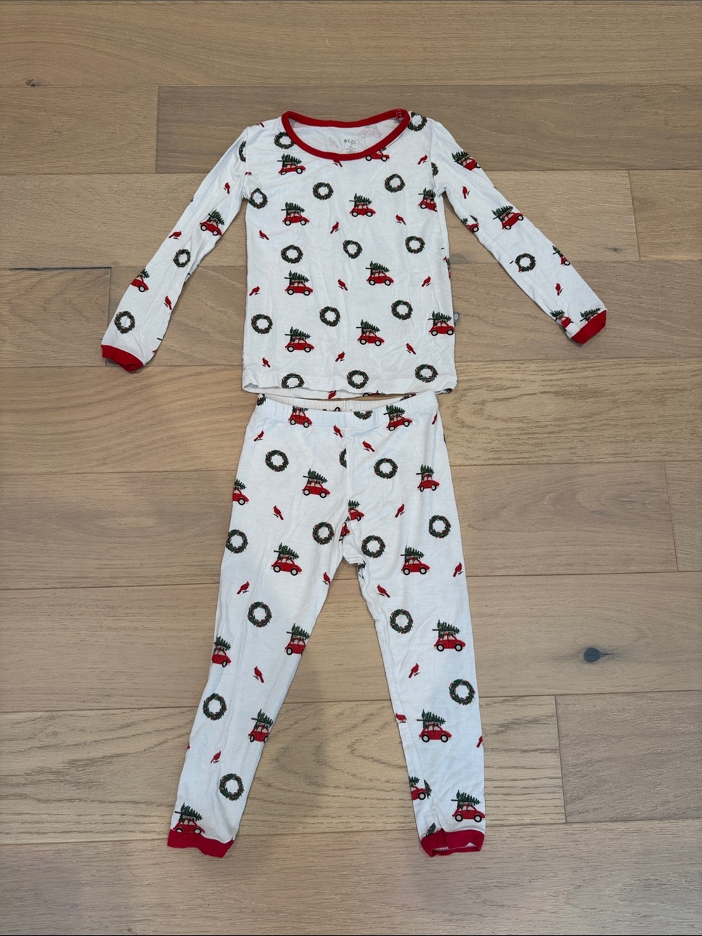Kyte BABY Red & White Holiday Car and Wreath Pajama Set